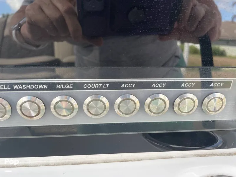 Slide: The Image of Tidewater 220 LXF 2021 - 16268293