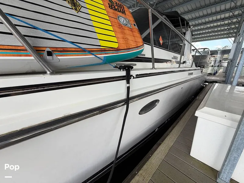 Slide: The Image of Trojan 11 Meter Express 1988 - 16271316