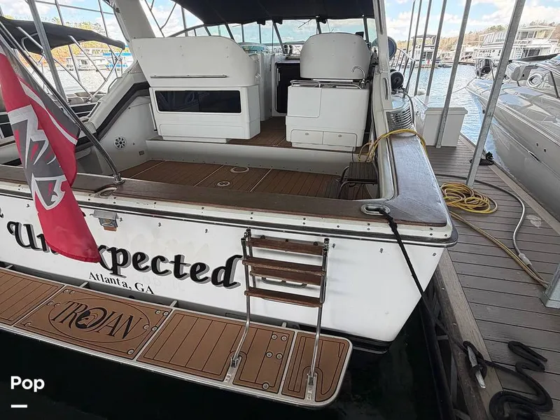 Slide: The Image of Trojan 11 Meter Express 1988 - 16271400