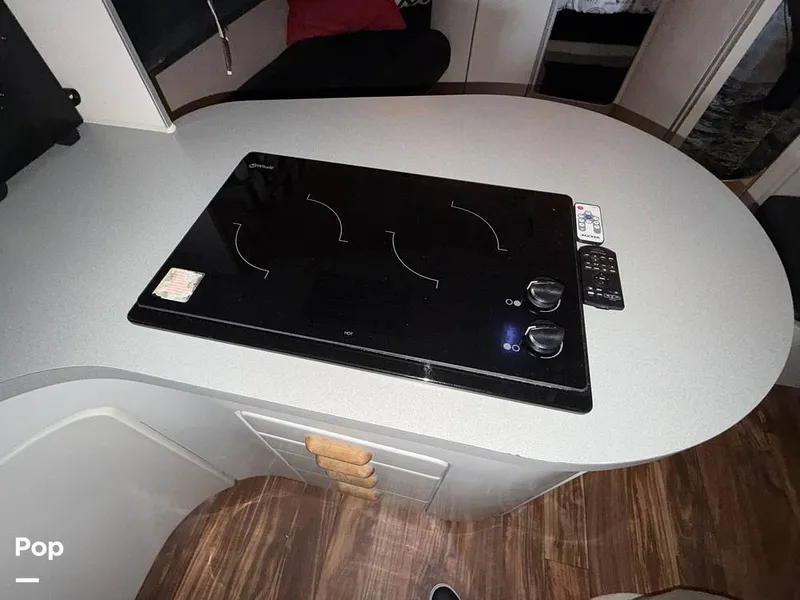 Slide: The Image of Trojan 11 Meter Express 1988 - 16278280