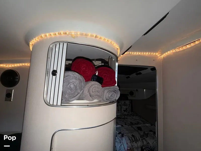 Slide: The Image of Trojan 11 Meter Express 1988 - 16278299