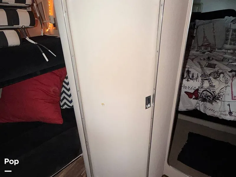 Slide: The Image of Trojan 11 Meter Express 1988 - 16278300