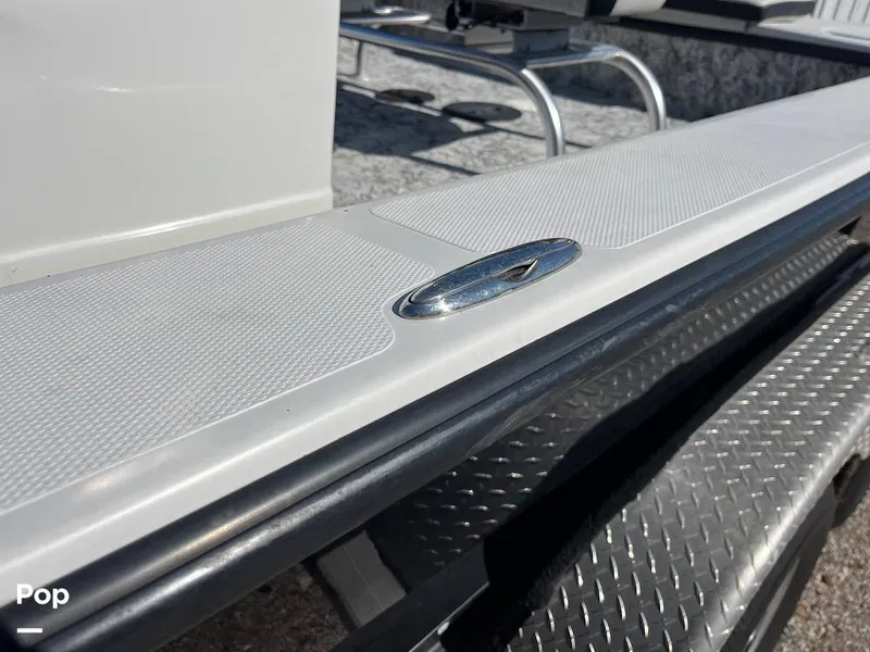 Slide: The Image of Dargel Kuda 250 2017 - 16210326