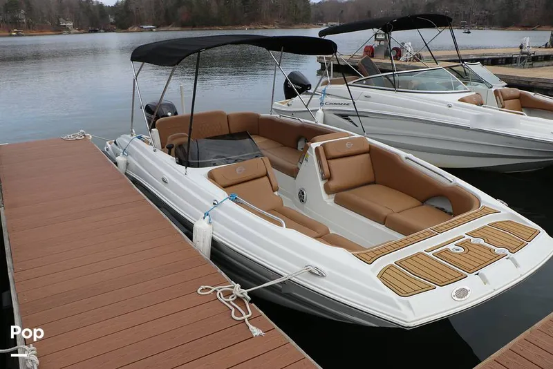 The Image of Crownline Boats E225 XS 2023 - 16142966