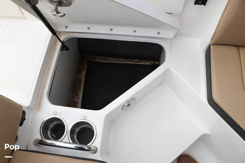 Slide: The Image of Sea Ray SPX 230 2024 - 16143285