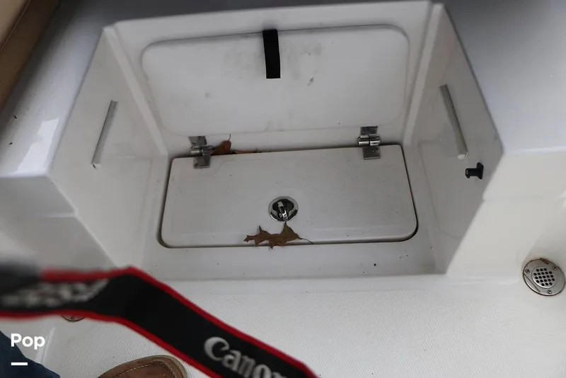 Slide: The Image of Sea Ray SPX 230 2024 - 16143292