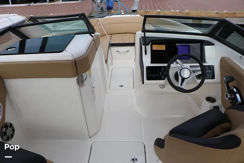 Slide: The Image of Sea Ray SPX 230 2024 - 16143295