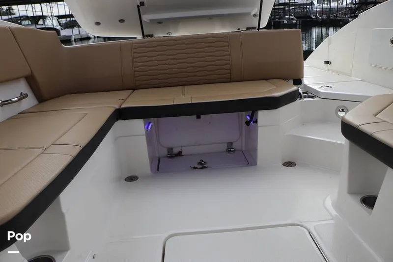 Slide: The Image of Sea Ray SPX 230 2024 - 16143306