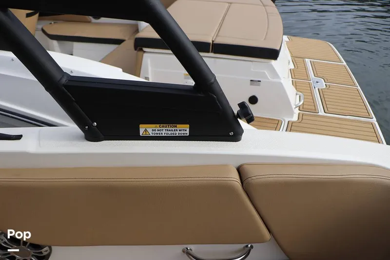 Slide: The Image of Sea Ray SPX 230 2024 - 16143324