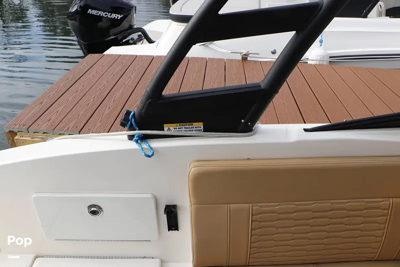 Slide: The Image of Sea Ray SPX 230 2024 - 16143325