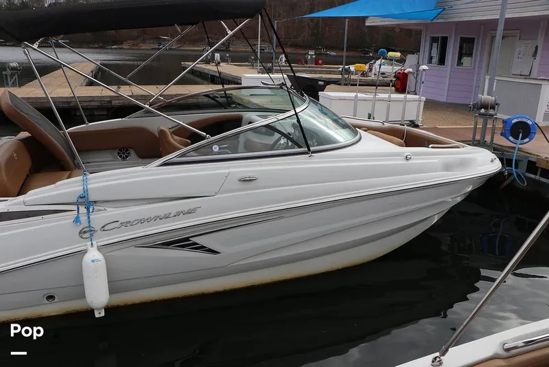 Slide: The Image of Crownline Boats E235 XS 2023 - 16143138