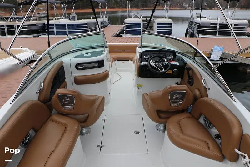 Slide: The Image of Crownline Boats E235 XS 2023 - 16143084