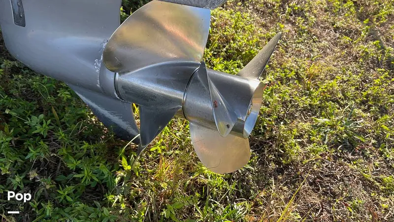 Slide: The Image of Regal 2300 2018 - 16154363