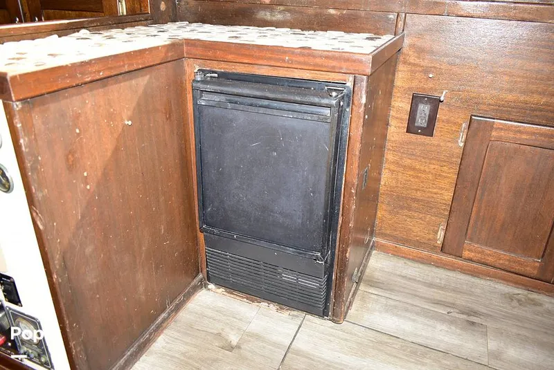 Slide: The Image of Egg Harbor 46 Sportfisherman 1974 - 16146435