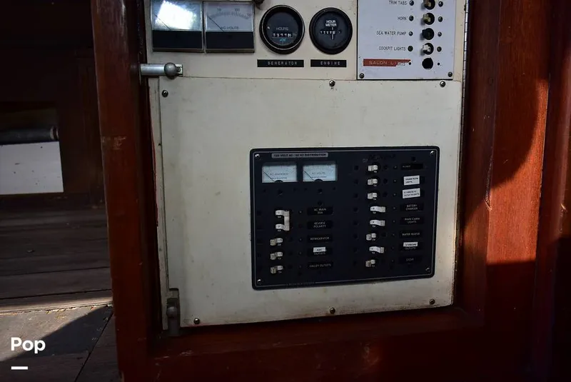 Slide: The Image of Egg Harbor 46 Sportfisherman 1974 - 16146438