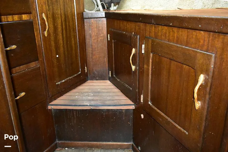 Slide: The Image of Egg Harbor 46 Sportfisherman 1974 - 16146449