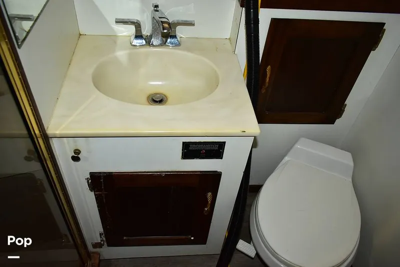 Slide: The Image of Egg Harbor 46 Sportfisherman 1974 - 16146450