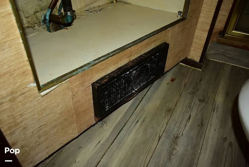 Slide: The Image of Egg Harbor 46 Sportfisherman 1974 - 16146457