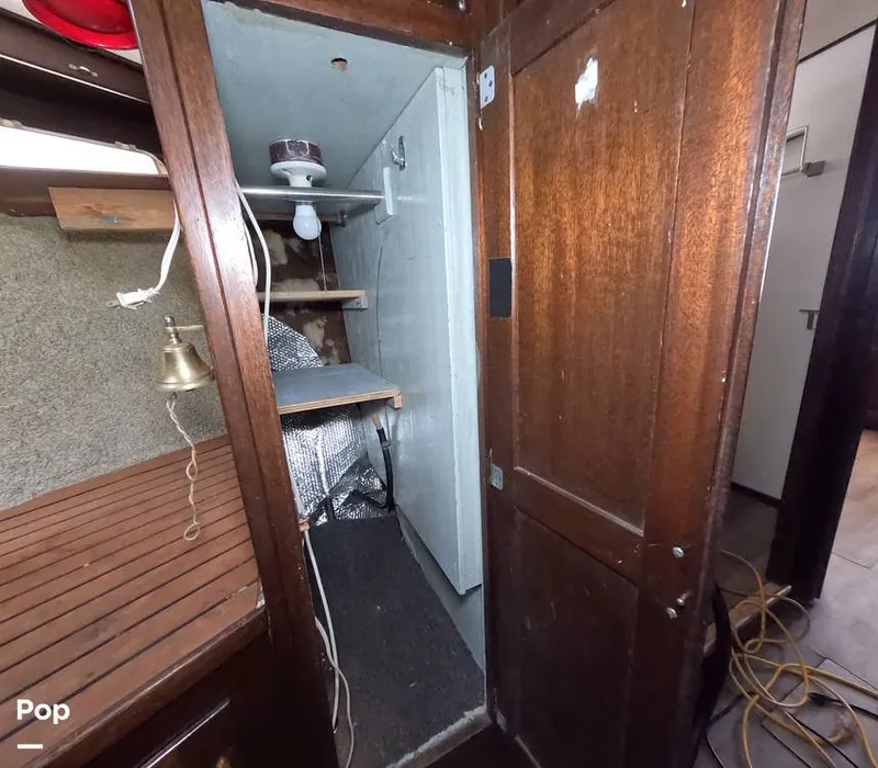 Slide: The Image of Egg Harbor 46 Sportfisherman 1974 - 16146353