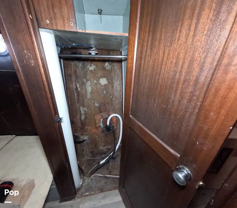 Slide: The Image of Egg Harbor 46 Sportfisherman 1974 - 16146363