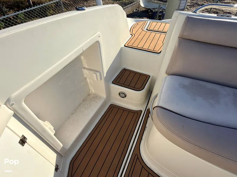 Slide: The Image of Monterey 248 LS Sport Boat 2007 - 16145862