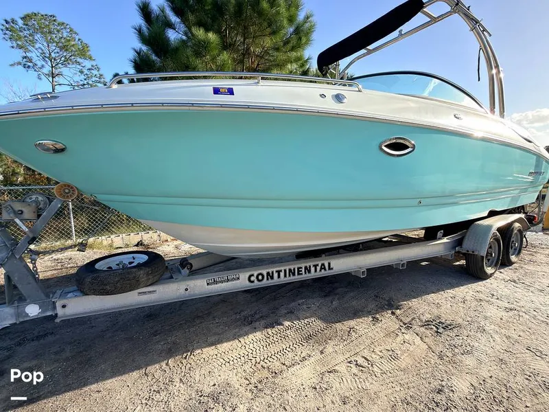 Slide: The Image of Monterey 248 LS Sport Boat 2007 - 16145767