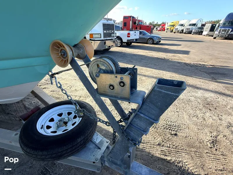 Slide: The Image of Monterey 248 LS Sport Boat 2007 - 16145770