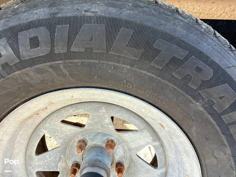 Slide: The Image of Monterey 248 LS Sport Boat 2007 - 16145786