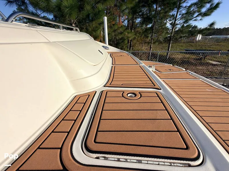 Slide: The Image of Monterey 248 LS Sport Boat 2007 - 16145795