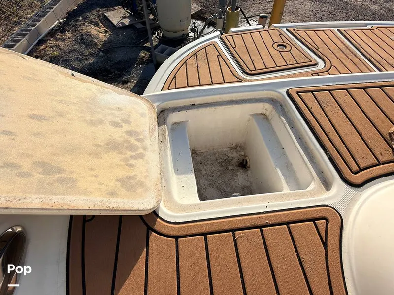 Slide: The Image of Monterey 248 LS Sport Boat 2007 - 16145812