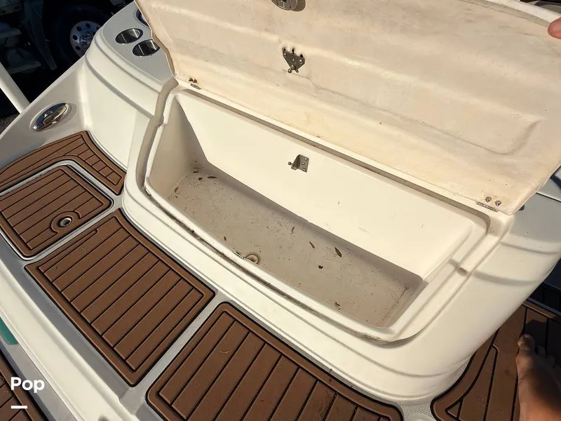 Slide: The Image of Monterey 248 LS Sport Boat 2007 - 16145814