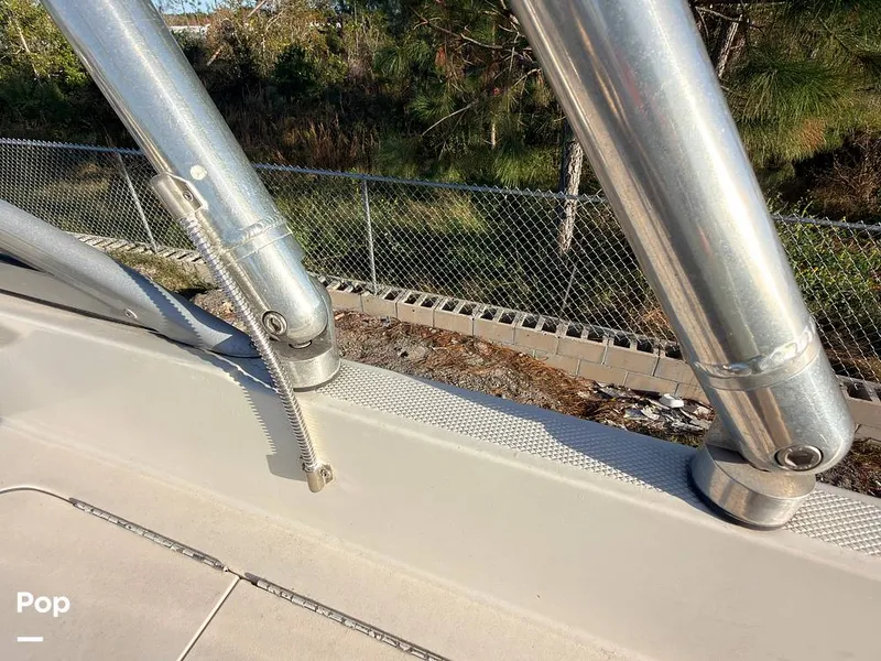 Slide: The Image of Monterey 248 LS Sport Boat 2007 - 16145826