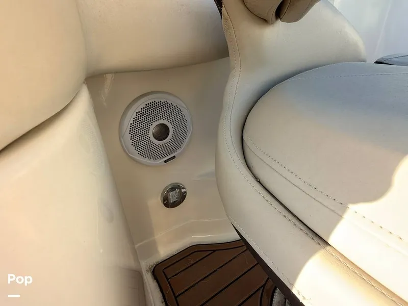 Slide: The Image of Monterey 248 LS Sport Boat 2007 - 16145831