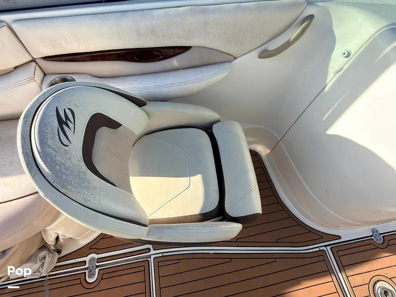 Slide: The Image of Monterey 248 LS Sport Boat 2007 - 16145832