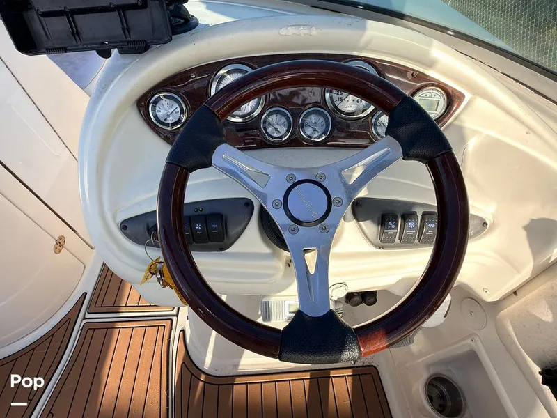 Slide: The Image of Monterey 248 LS Sport Boat 2007 - 16145839