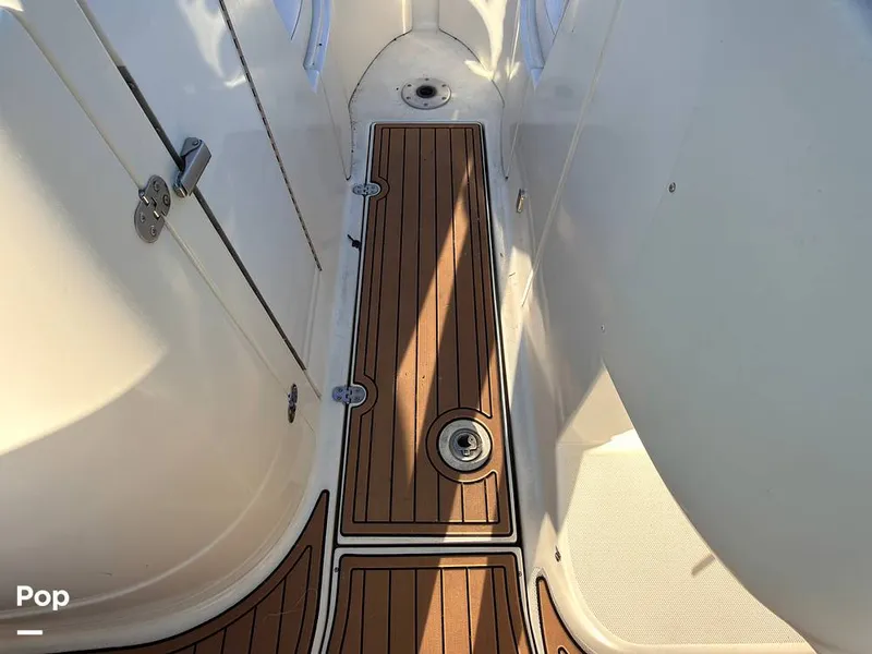 Slide: The Image of Monterey 248 LS Sport Boat 2007 - 16145849