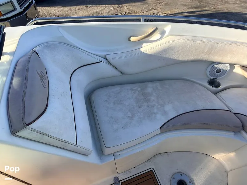 Slide: The Image of Monterey 248 LS Sport Boat 2007 - 16145853