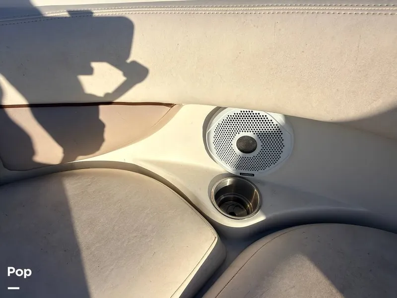 Slide: The Image of Monterey 248 LS Sport Boat 2007 - 16145856