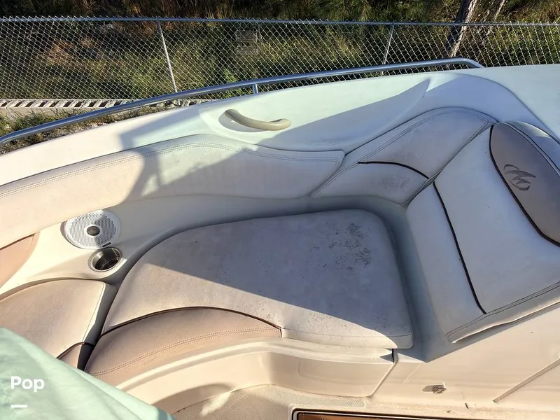 Slide: The Image of Monterey 248 LS Sport Boat 2007 - 16145858