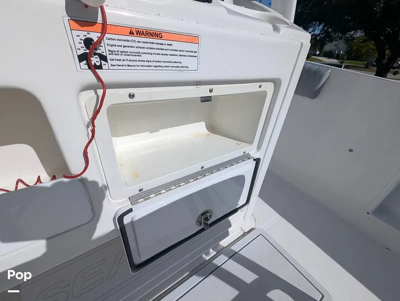 Slide: The Image of Sea Hunt Ultra 211 2015 - 16151882