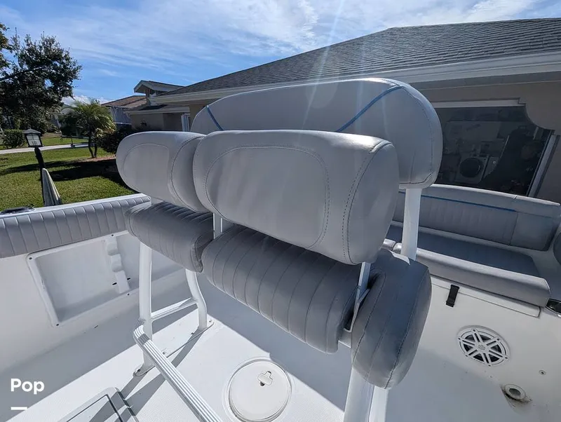 Slide: The Image of Sea Hunt Ultra 211 2015 - 16151885