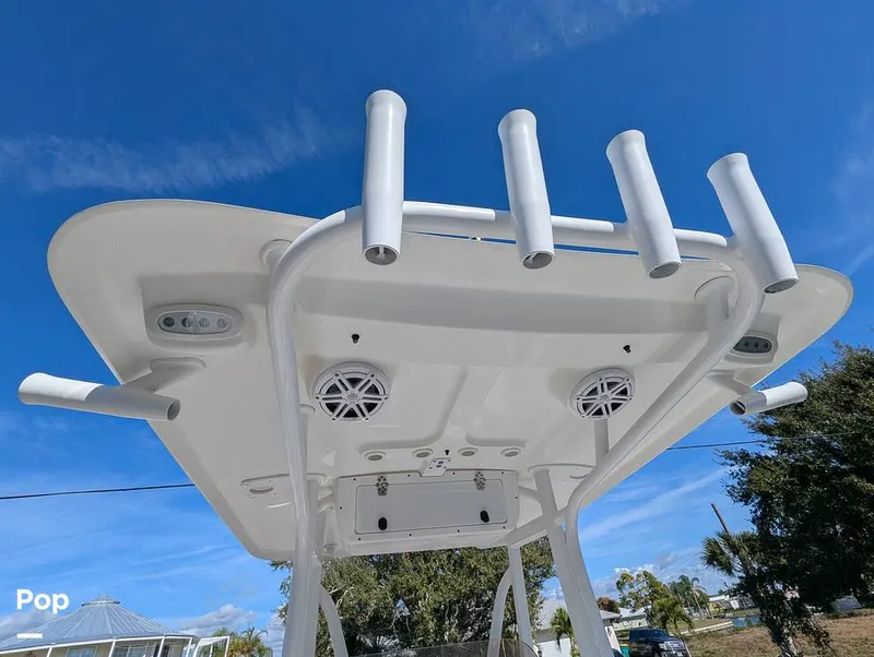 Slide: The Image of Sea Hunt Ultra 211 2015 - 16152076