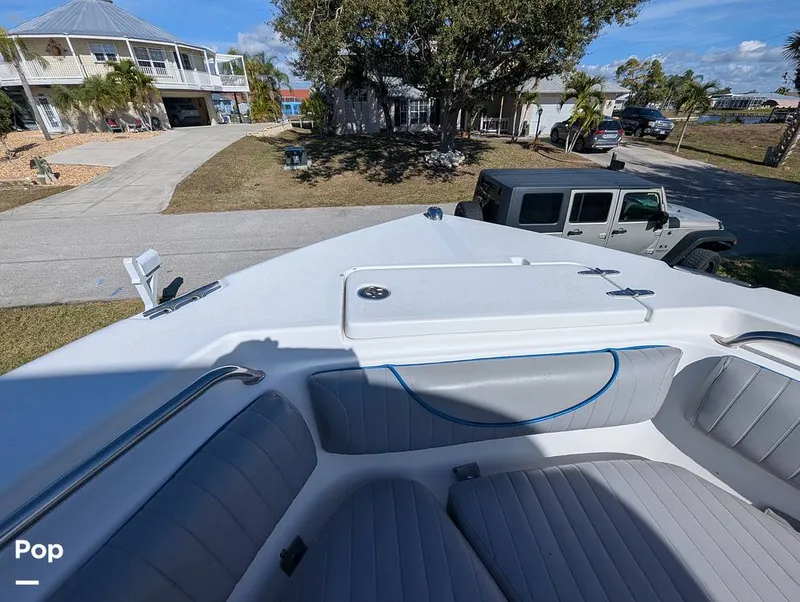 Slide: The Image of Sea Hunt Ultra 211 2015 - 16152084