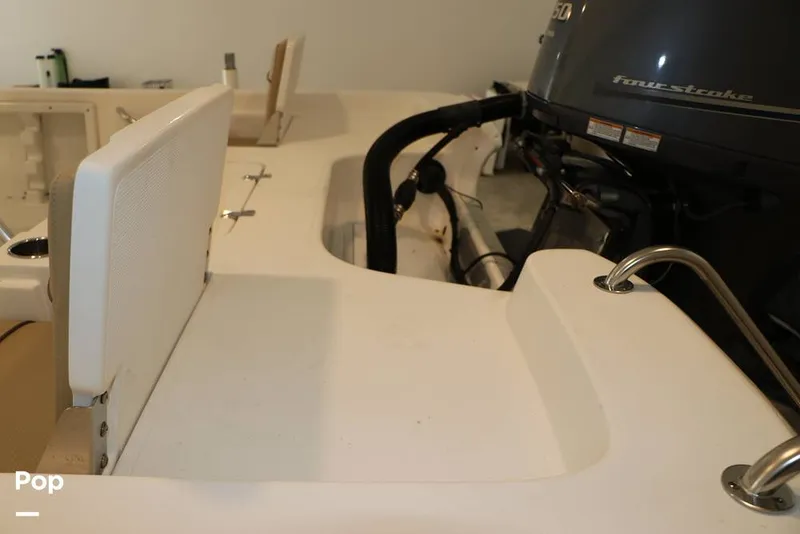 Slide: The Image of NauticStar 2200 Sport 2019 - 16157486