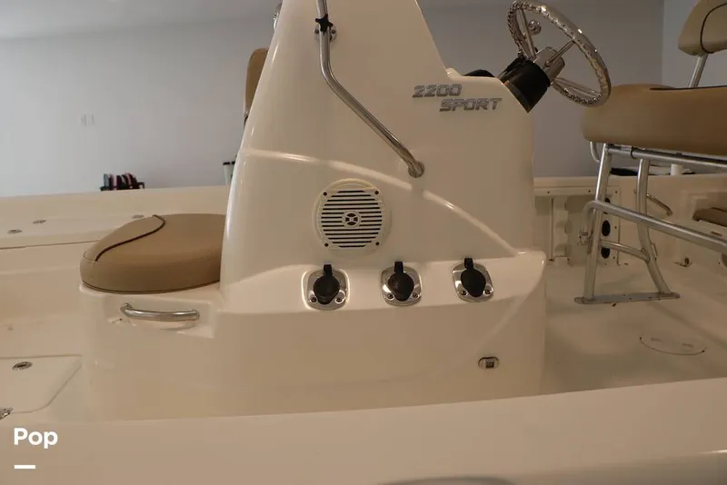 Slide: The Image of NauticStar 2200 Sport 2019 - 16157489