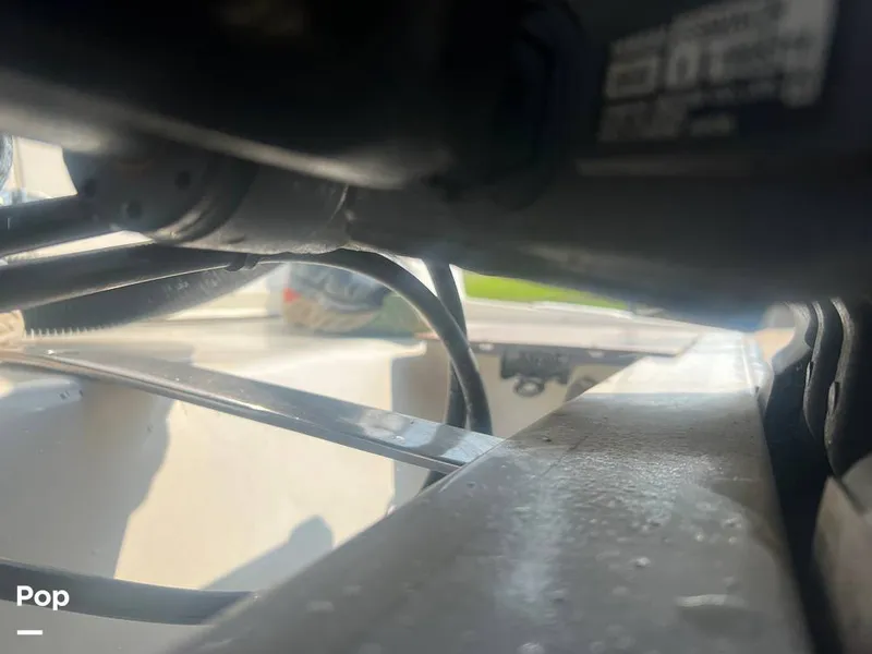 Slide: The Image of Contender 35 side console 1998 - 16202121