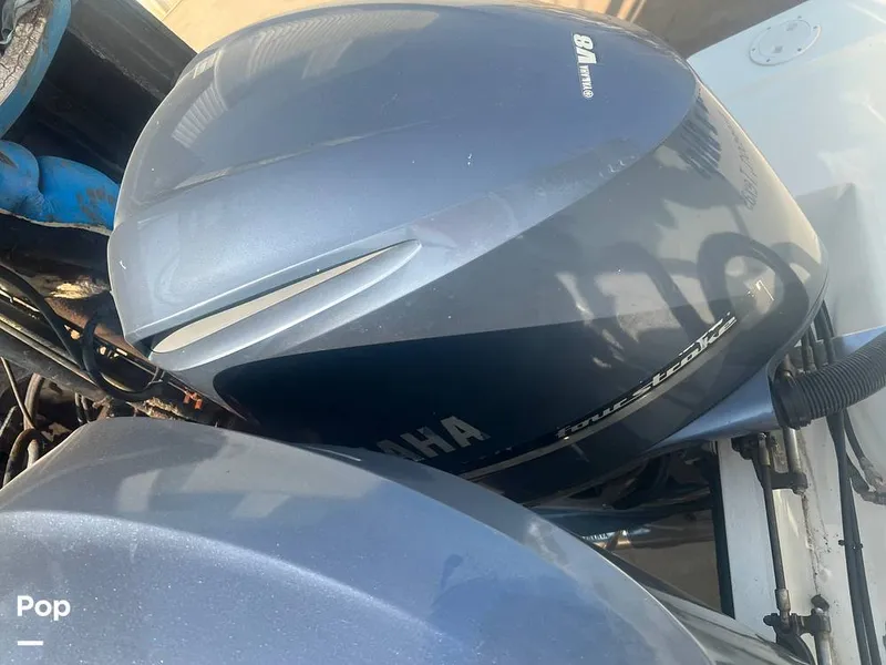 Slide: The Image of Contender 35 side console 1998 - 16202123