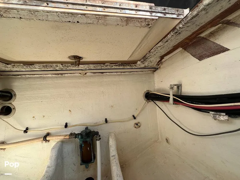 Slide: The Image of Contender 35 side console 1998 - 16202140