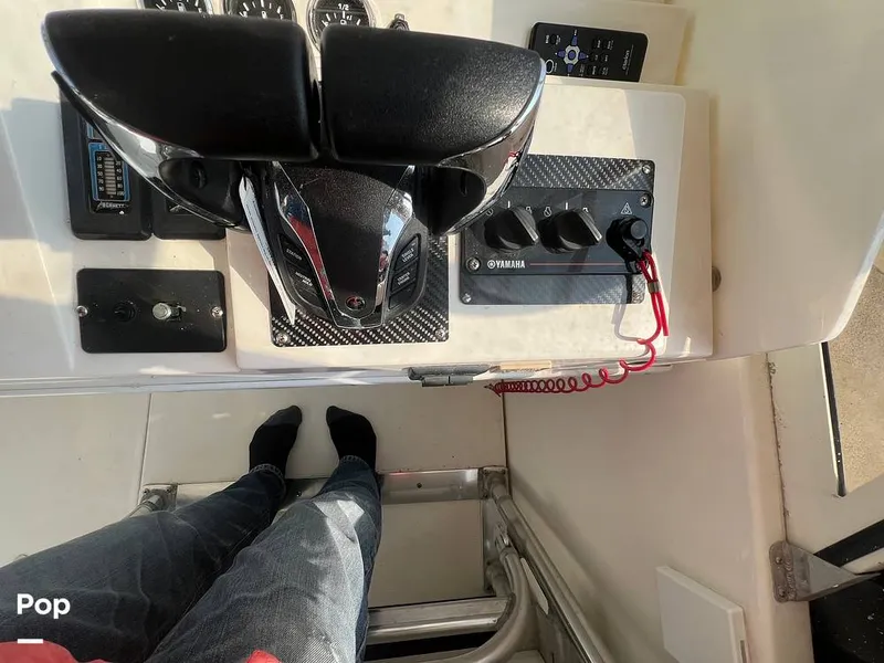 Slide: The Image of Contender 35 side console 1998 - 16202156