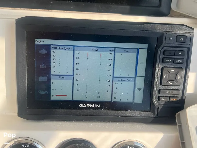 Slide: The Image of Contender 35 side console 1998 - 16202162